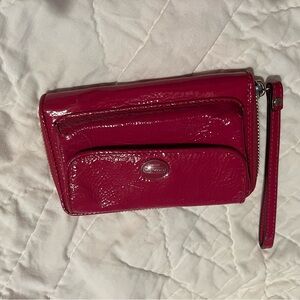Coach Fuschia Pink Patent Leathet Wristlet Zippy Wallet